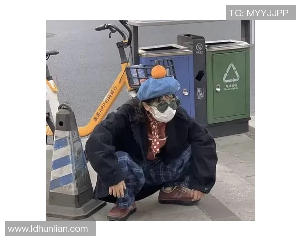 足球明星沙雕头像的创意设计与艺术魅力探讨 足球明星沙雕头像的创意设计与艺术魅力探讨